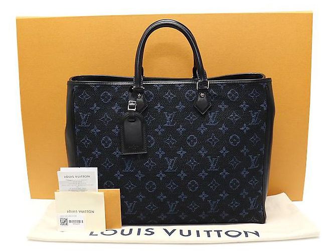Louis Vuitton Borsa Tote Grande in Jacquard Monogramma Blu - vista 2
