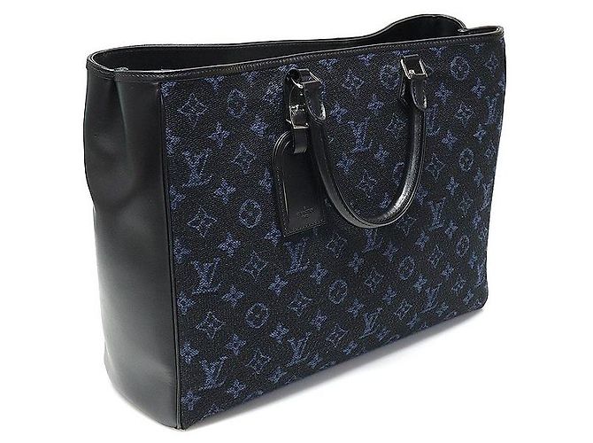 Louis Vuitton Borsa Tote Grande in Jacquard Monogramma Blu - vista 3