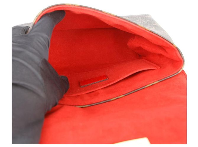 Louis Vuitton Borsa a spalla Rocky BB Rosso - vista 11