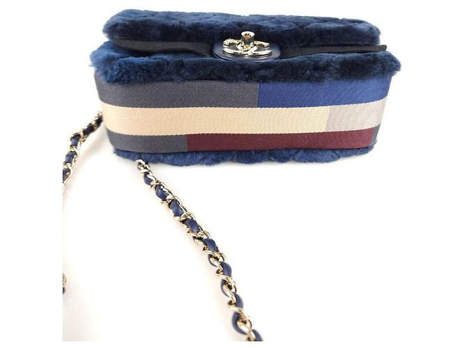 Chanel Borsa a tracolla in shearling classico con pattina Multicolore - vista 6