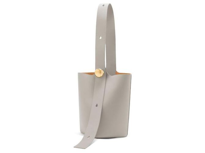 Loewe Seau moyen en cuir de veau lisse - vue 3