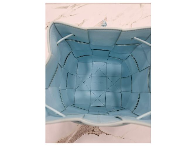 Bottega Veneta Mini borsa a secchiello Intrecciato Blu - vista 9