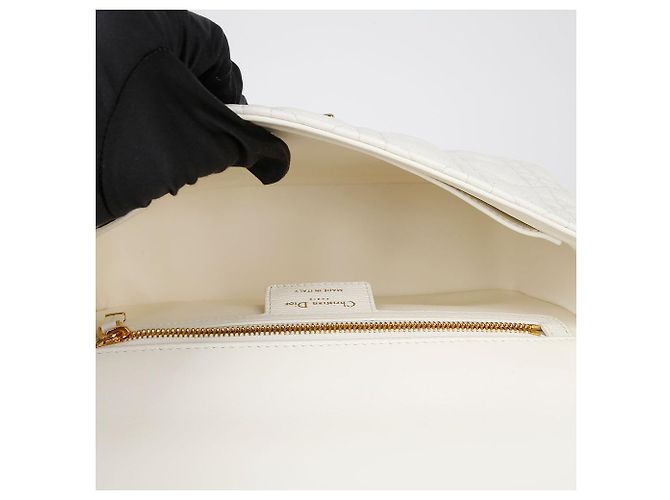 Dior Caro Medium Schulter-Crossbody-Tasche mit Kette Golden - Ansicht 13