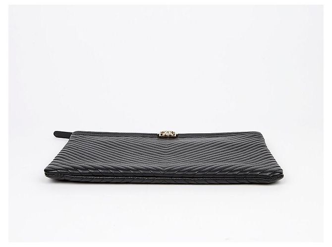 Chanel Clutch Chevron Boy Medio Nero - vista 6