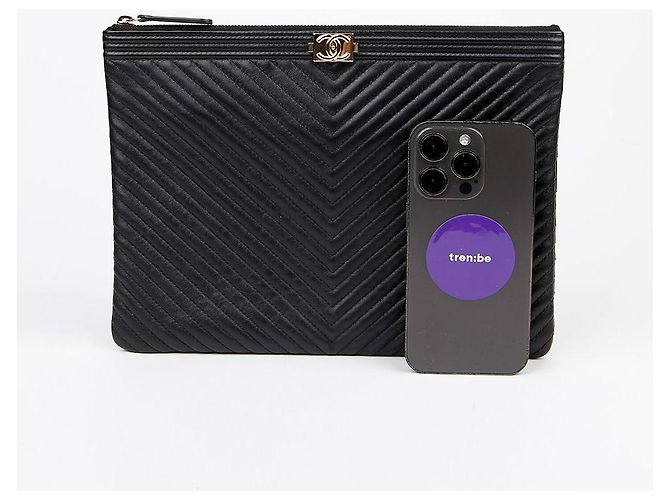 Chanel Clutch Chevron Boy Medio Nero - vista 7