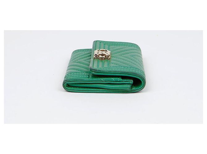 Chanel Tarjetero Boi Flap Verde - vista 6