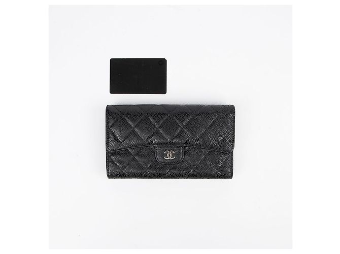 Chanel Cartera Larga Clásica de Caviar Negro - vista 12