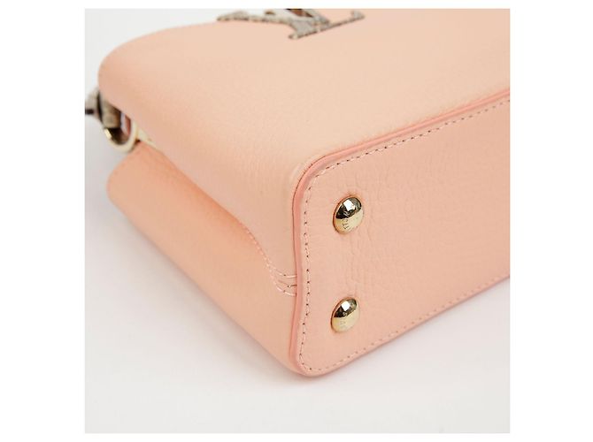 Louis Vuitton Borsa a Spalla Capucines Mini Tote Rosa - vista 7