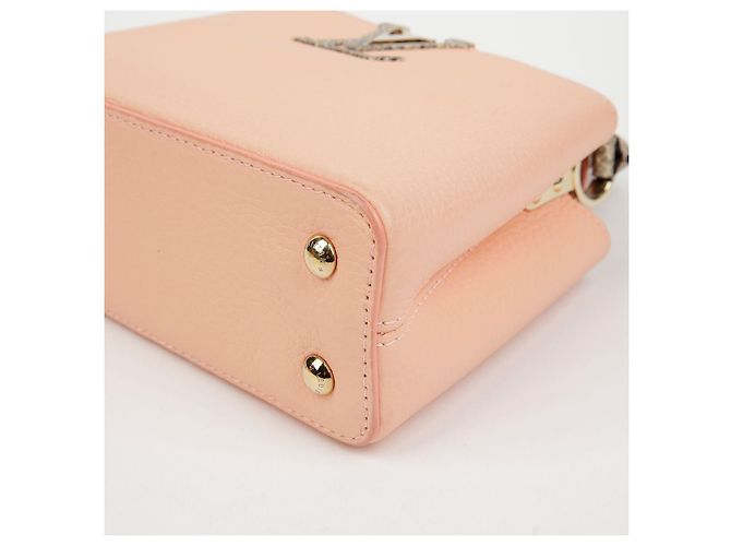 Louis Vuitton Borsa a Spalla Capucines Mini Tote Rosa - vista 8