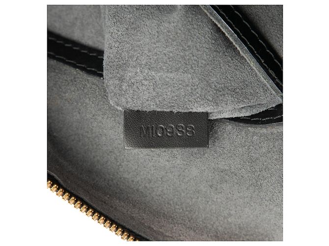 Louis Vuitton Alma PM in Epi Nero - vista 5