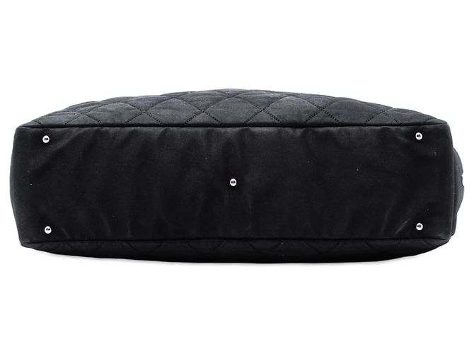 Chanel Schwarze XL Gesteppte Beschichtete Canvas Paris Biarritz Tasche - Ansicht 3