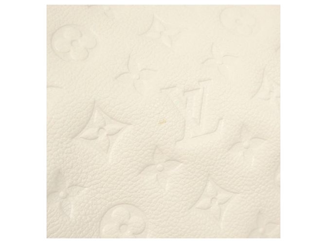 Borsa a Spalla Artsy MM in Monogram Empreinte di Louis Vuitton Bianco - vista 4