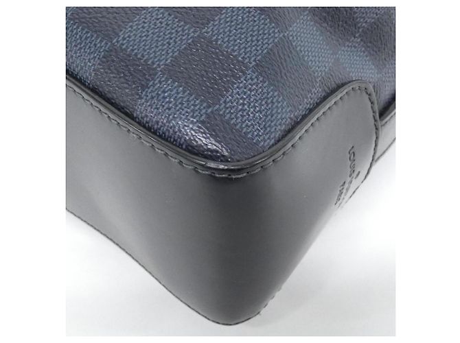 Sac à main Greenwich Damier Cobalt de Louis Vuitton Noir Bleu - vue 3