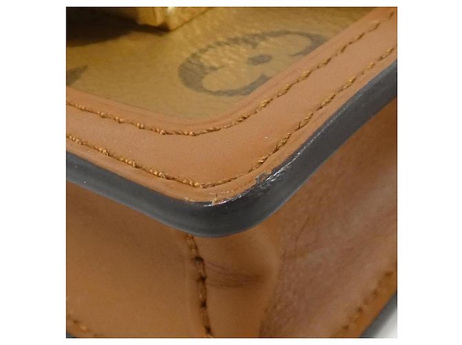 Bumbag Bauletto Dauphine BB Monogram Louis Vuitton Marrone - vista 3