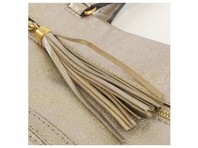Loewe Handtasche Silber mit goldener Hardware - Ansicht 6