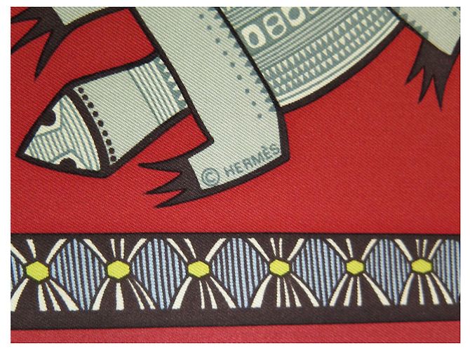 Hermès BUFANDA HERMES LA VIDA DEL RÍO ALINE HONORE 2005 CUADRADO DE SEDA ROJO Roja - vista 7