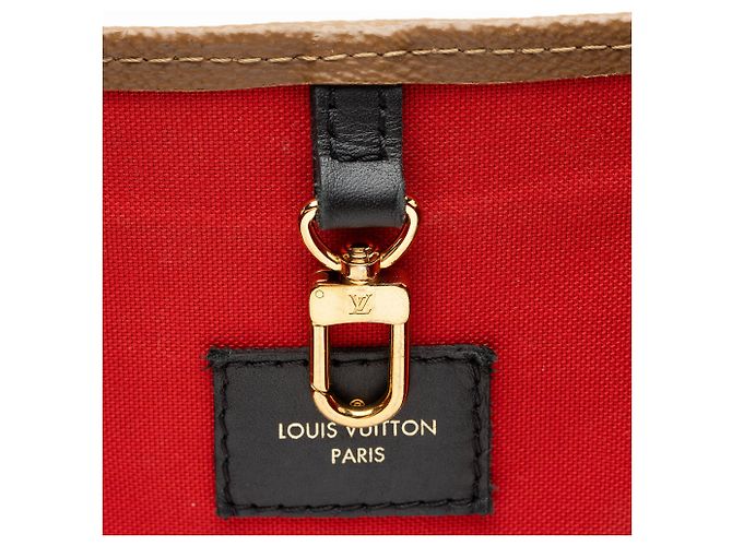 Sac Onthego GM en toile Monogram géant Louis Vuitton Noir - vue 8