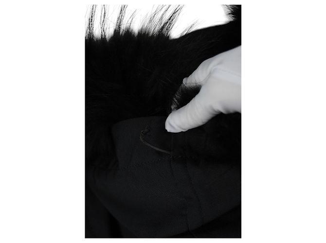 Schwarze Nylon-Winterjacke PRADA - Ansicht 8