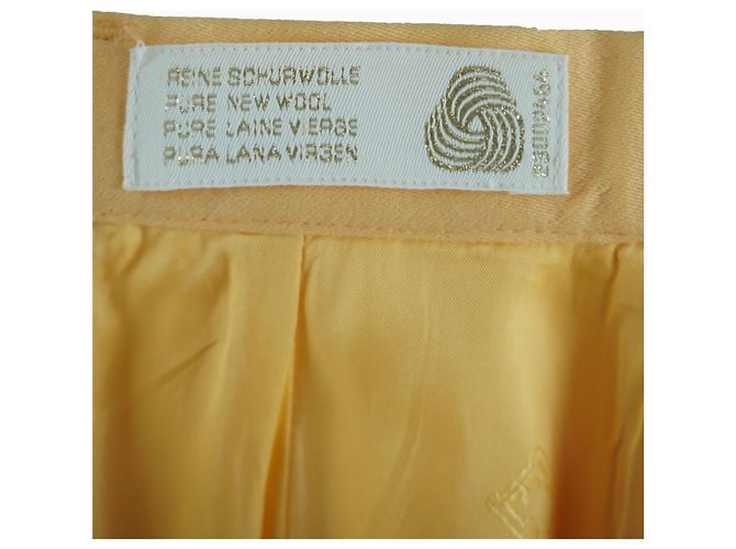 Escada Vintage Yellow Office Set Blazer with Skirt - view 6