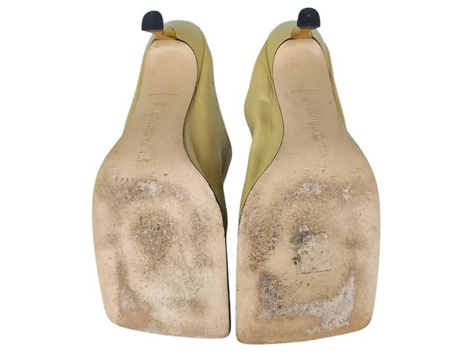 Mule in pelle Bottega Stretch di Bottega Veneta Giallo Cammello - vista 8