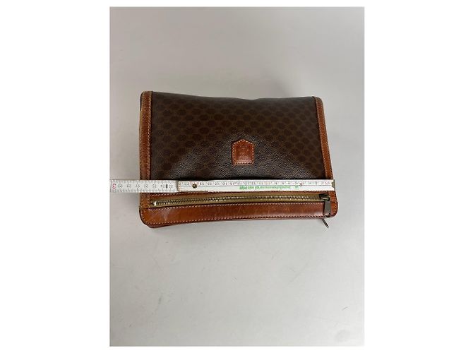 Céline Clutch in pelle monogramma Triomphe vintage Celine Paris marrone - vista 11