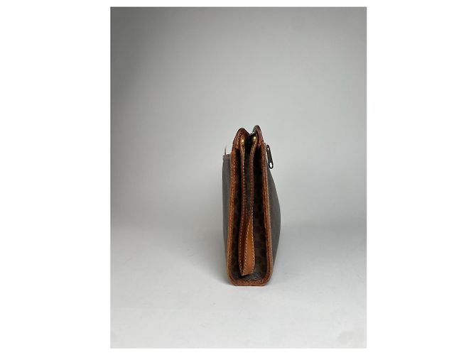 Céline Clutch in pelle monogramma Triomphe vintage Celine Paris marrone - vista 9