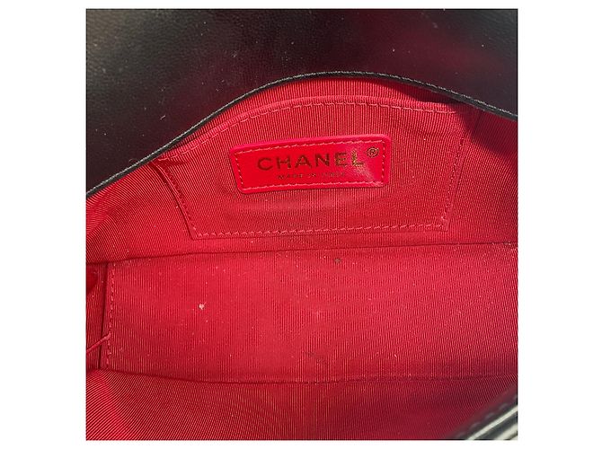 Borsa a tracolla in pelle trapuntata Chanel nera / dorata con logo CC Nero - vista 12