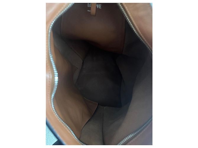 Borsa a tracolla Anton di LOEWE Marrone - vista 10