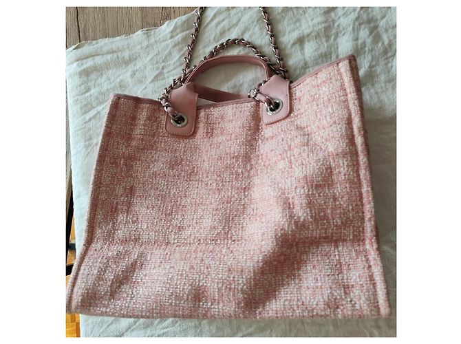 Borsa tote Chanel Deauville in tweed rosa e bianco - vista 10