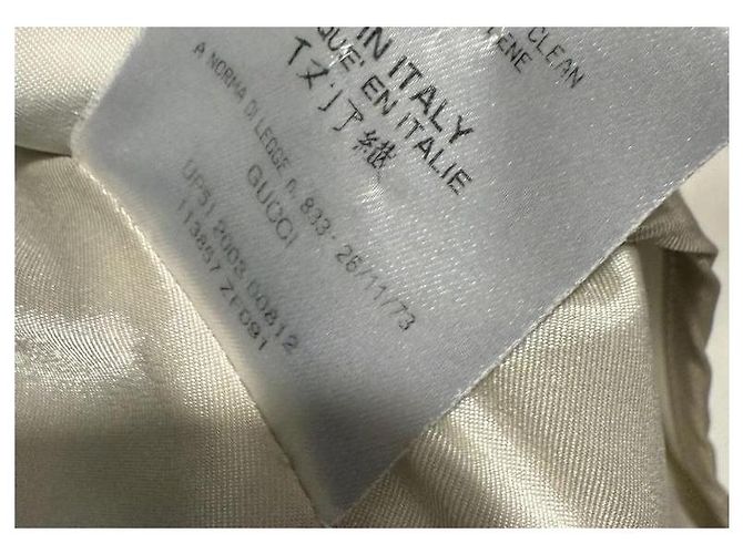 Giacca Gucci Beige con Collo Alto e Dettagli Dorati Crudo - vista 3