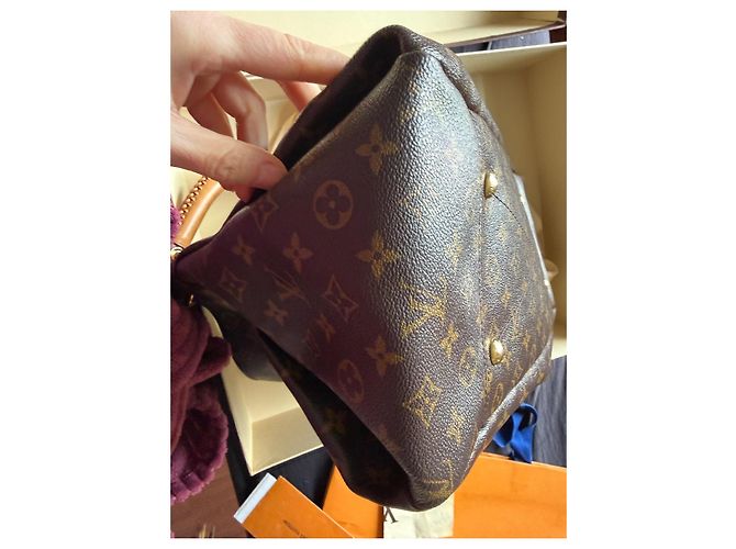 Borsa Louis Vuitton Artsy MM Monogram Canvas Marrone - vista 15