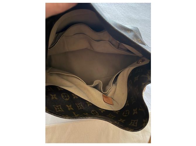 Borsa Louis Vuitton Artsy MM Monogram Canvas Marrone - vista 3