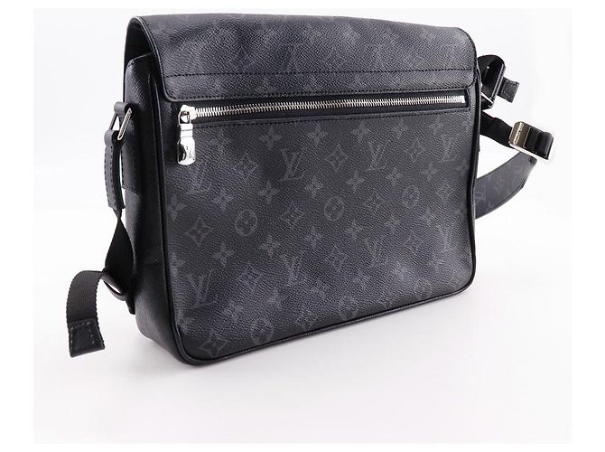 Borsa Messenger Monogram Taigarama Louis Vuitton Nero - vista 3