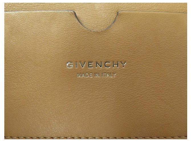 BORSA A MANO GIVENCHY ANTIGONA CROCHET E PELLE BORSA DA WEEKEND Beige - vista 16