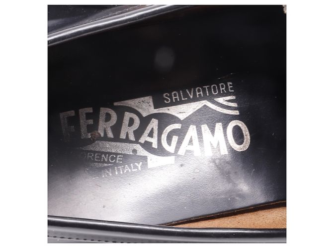 Mocassini Gancini in pelle nera di Salvatore Ferragamo Nero - vista 8
