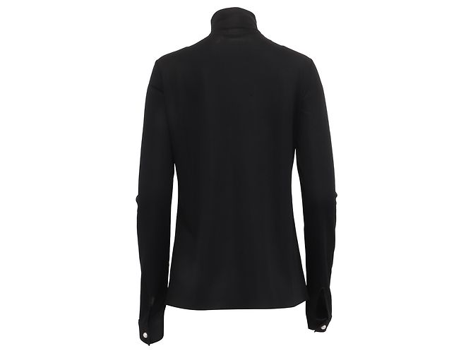 Timeless Schwarze Seidenbluse mit langen Ärmeln und perlenverzierten Knopfdetails von Chanel - Ansicht 4