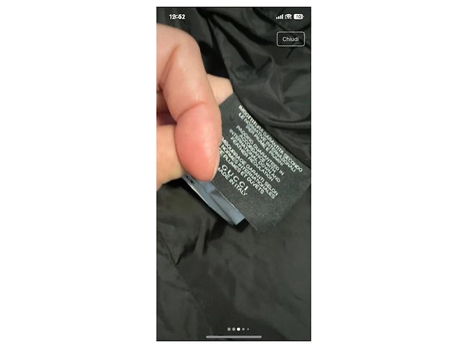 Schwarze gepolsterte Gucci-Jacke - Ansicht 3