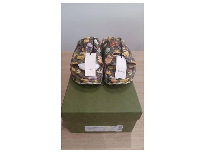 Sandali con plateau in gomma Gucci Kawaii Multicolore - vista 5