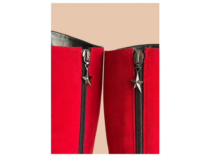 Autre Marque Stivali alti in suede rosso con decorazioni a stella - vista 7