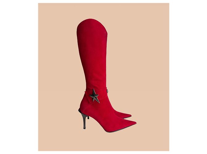 Autre Marque Stivali alti in suede rosso con decorazioni a stella - vista 8