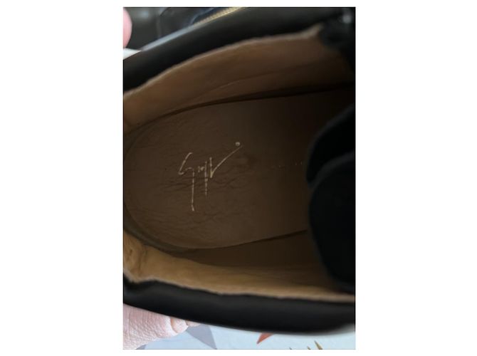 Giuseppe Zanotti High-Top-Sneaker aus schwarzem Leder - Ansicht 4