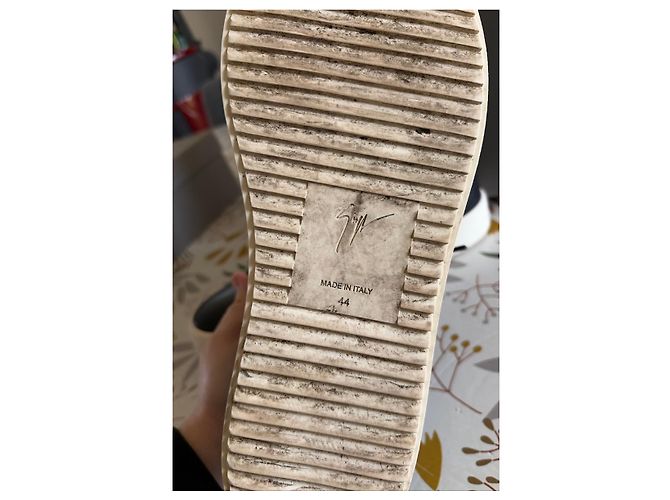 Giuseppe Zanotti High-Top-Sneaker aus schwarzem Leder - Ansicht 5