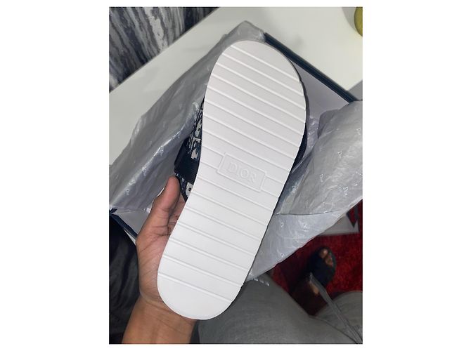 Dior Monogramm Flip-Flops Schwarz - Ansicht 5