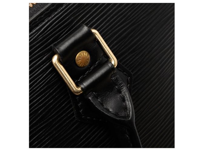 Louis Vuitton Alma PM en Epi Negro - vista 8