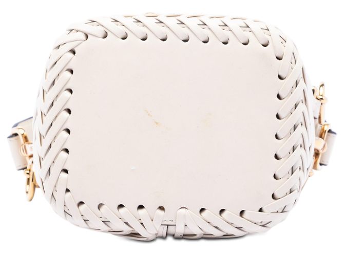 Borsa a secchiello Mon Tresor in pelle bianca goffrata con cuciture Fendi Bianco Bianco sporco - vista 3