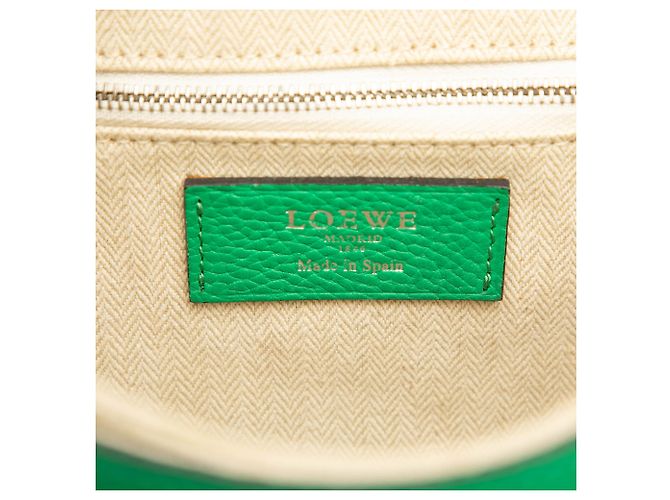 LOEWE Borsa a tracolla in pelle di vitello verde con anagramma - vista 5