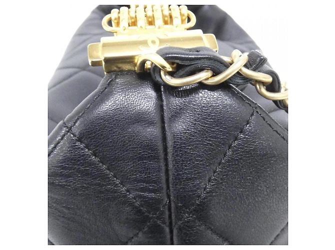 Borsa a spalla in agnello nero Chanel AS3242 - vista 5