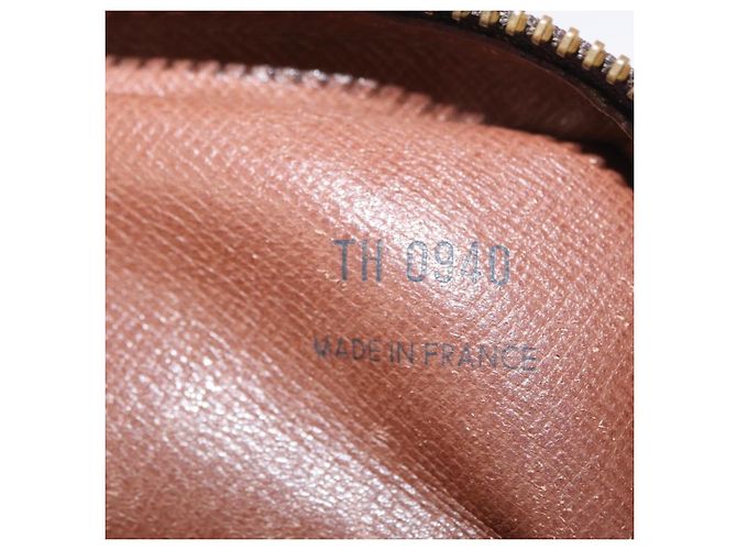 Borsa Amazone Louis Vuitton in tela Monogram PM Marrone - vista 7