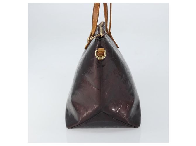 Borsa Louis Vuitton Bellevue Monogram Vernis GM Porpora - vista 4
