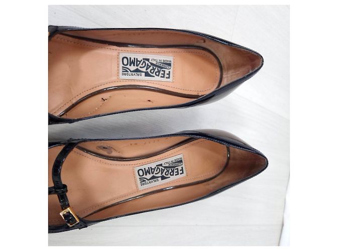 Salvatore Ferragamo décolleté a punta anni 2000 Marrone Nero - vista 2